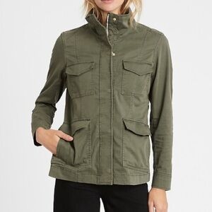 Banana Republic Classic Utility Jacket in Army Green